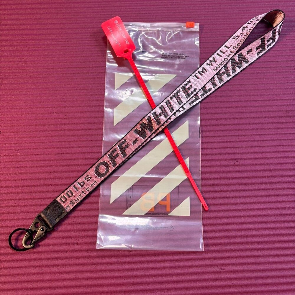 ๐ธ Soft Pink | Off-White | Neck Lanyard โโโโโโโโโโโโโโโโโโโโโโโโโโโโโโโโ type: n